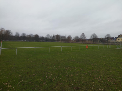 Stadion hinterer Nebenplatz